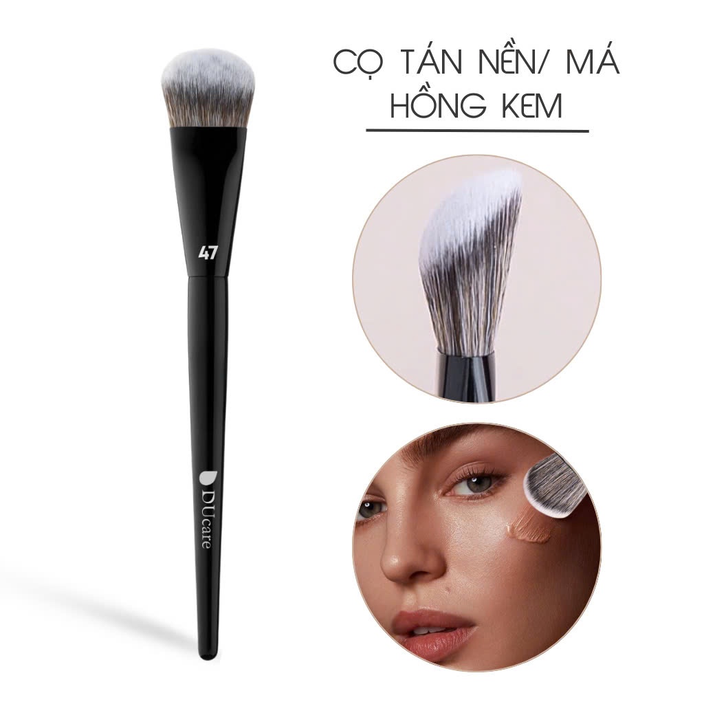 Cọ Má Hồng DUCARE Rounded Cheek Brush DU47